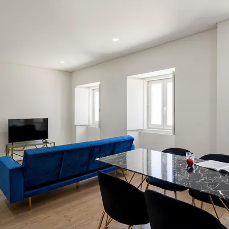 The Hideaway, 2 Bed Urban Terrace *